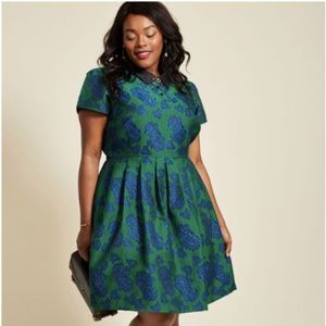 Uniqueness On Offer Shirt Dress in Bloom